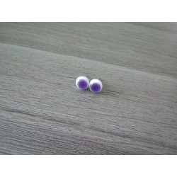 Boucles d'oreilles puce verre fusing blanc violet.