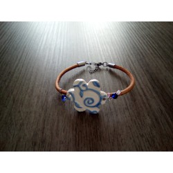 Handcrafted white blue label bracelet on leather and stainless steel made in france vendée