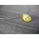 Pendentif jaune dichroic à reflet en verre fusing création artisanale vendée