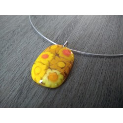 Pendentif femme verre fusing millefiori orange et jaune créatrice bijoux artisanaux vendée