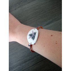 Handcrafted white blue label bracelet on leather and stainless steel made in france vendée