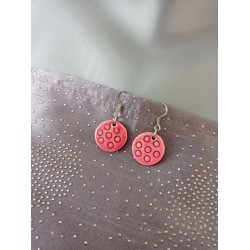 Jolies boucles d'oreilles rondes de faïence céramique rose et noir