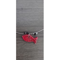 Pendentif poisson rouge et noir en faïence émaillé céramique artisanale made in france