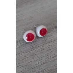 Boucles d'oreilles puce verre fusing gris blanc rouge.