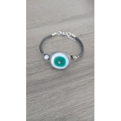 Bracelet gris et vert en verre artisanale sur cuir noir et acier inoxydable made in france vendée