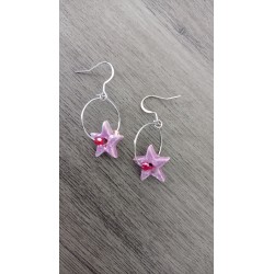 Boucles d'oreilles céramique étoiles violettes créoles