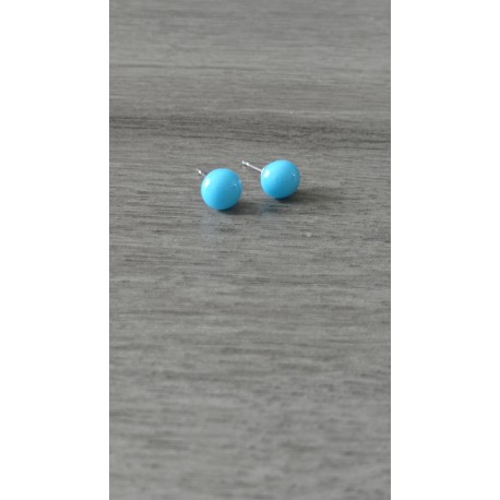 Boucles d'oreilles puce verre fusing bleu clair