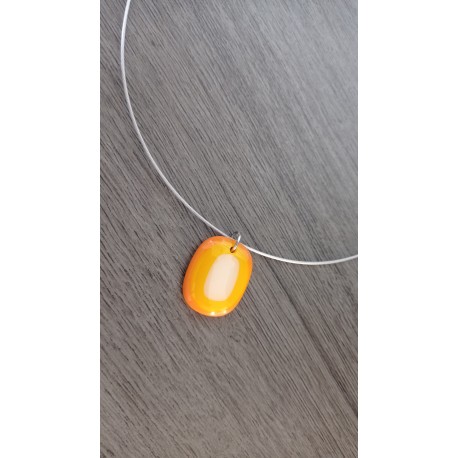 Woman pendant glass fusing yellow and orange creative vendée