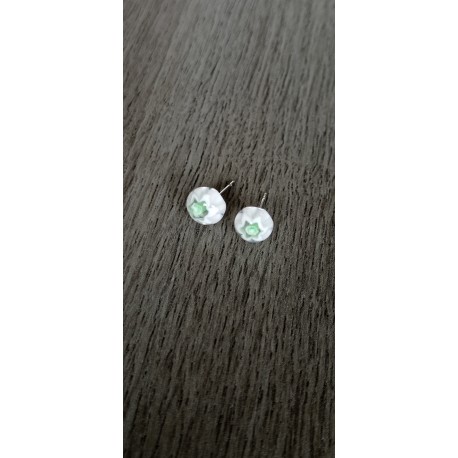 Boucles d'oreilles puce verre fusing millefiori verte clair