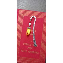 Ceramic yellow and silver metal bookmark