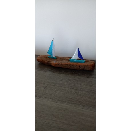 Décoration bateau de verre fusing et bois flotté