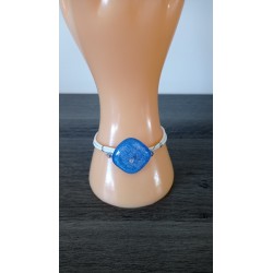 Bracelet bleu sur cuir, verre dichroïque artisanale sur cuir et acier inoxydable made in france vendée