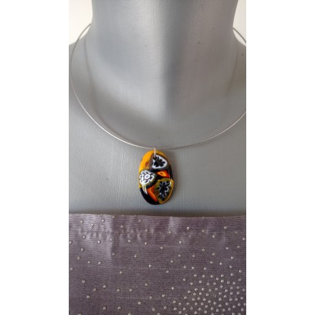 Pendentif femme verre fusing millefiori orange et jaune créatrice bijoux artisanaux vendée