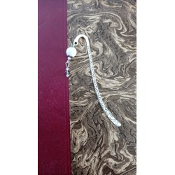 Marque-page blanc céramique, tissus coloré et métal argenté