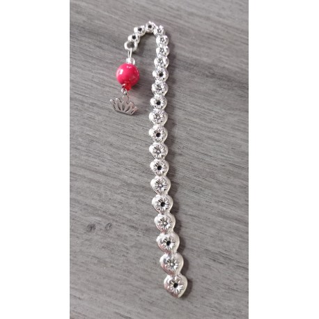 Marque-page rouge en céramique et métal argenté