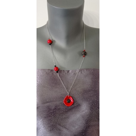 Sautoir coquelicot rouge et noir faïence sur acier inoxydable anallergique