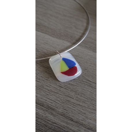 Collier de verre fusing blanc et bleu